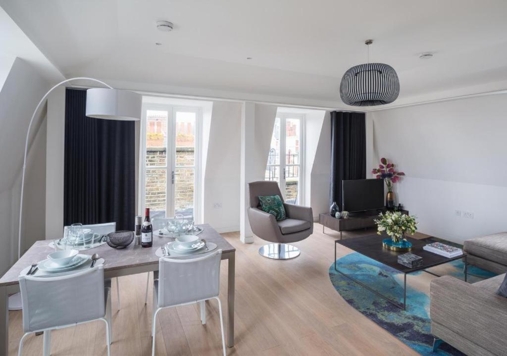 Wells Court By Aeria Apartments Londra Esterno foto